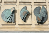 barbara hepworth sculpture in Cheltenham town centre