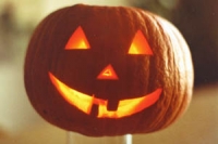 Pumpkin lantern with toothy grin